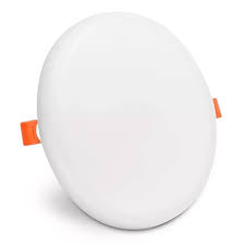 بنفنيرة 18  + 18 بي يو نايتد داخل ابيض